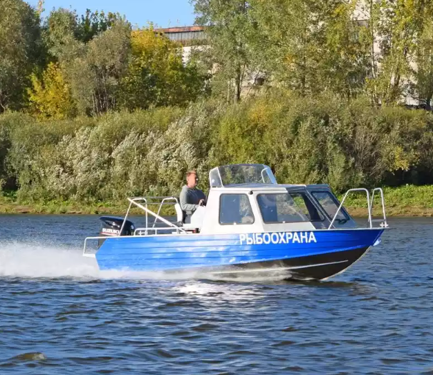 Алюминиевый катер Неман 550 с каютой в Комсомольске-на-Амуре