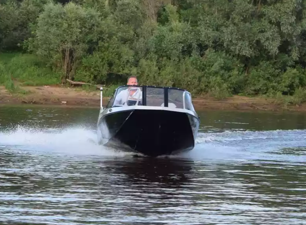 Алюминиевый катер Неман 500 DC водомёт в Комсомольске-на-Амуре