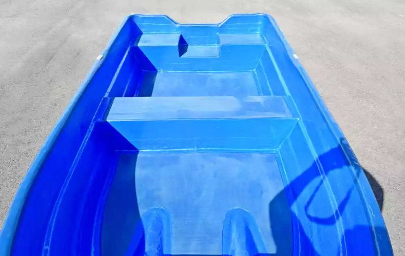 Стеклопластиковая лодка Neman-340 (тримаран) в Комсомольске-на-Амуре