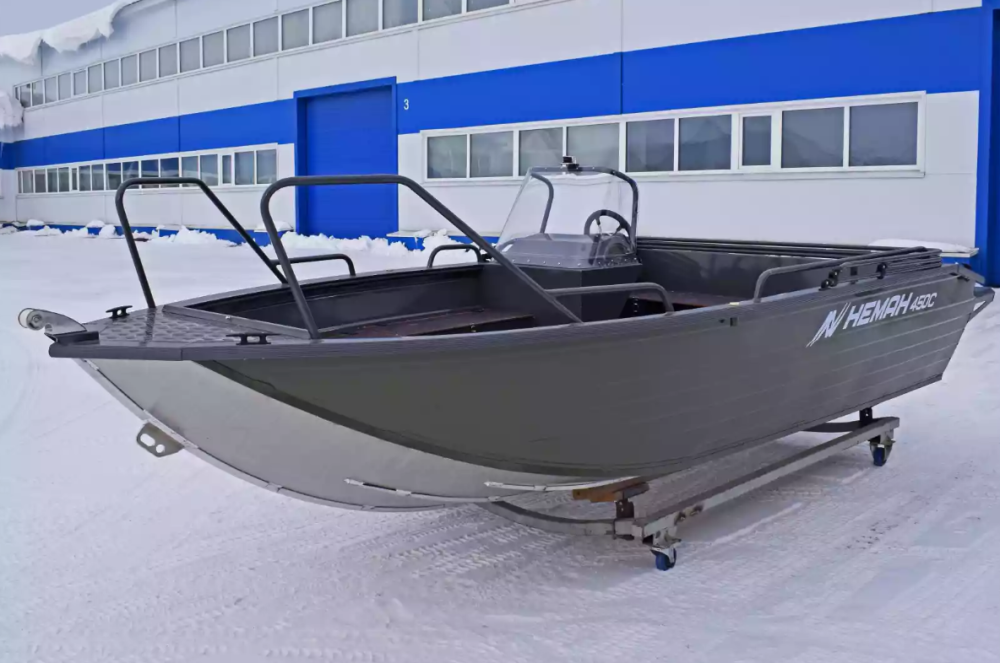 Алюминиевый катер Неман-450 C в Комсомольске-на-Амуре