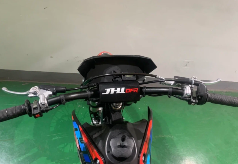 Питбайк JHLMOTO JHLofr LK125 17/14 (ZS154FMI-2) в Комсомольске-на-Амуре