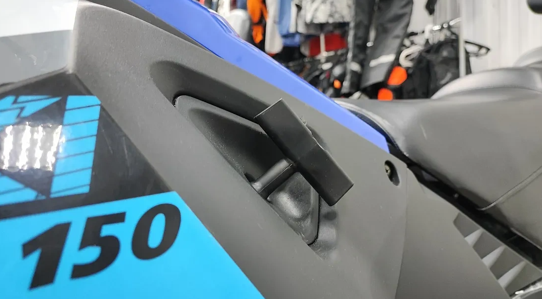 Снегоход Ataki WD150 Б/У в Комсомольске-на-Амуре Снегоход Ataki WD150 Б/У в Комсомольске-на-Амуре