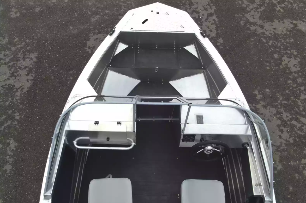 Алюминиевый катер Неман-450 DC NEW без покраски в Комсомольске-на-Амуре