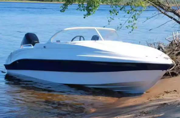 Стеклопластиковый катер Neman-500 Р в Комсомольске-на-Амуре