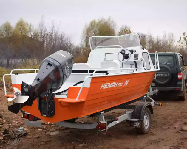 Алюминиевый катер Неман-500 (каютный) в Комсомольске-на-Амуре