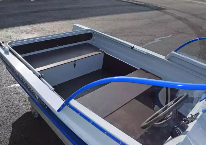 Алюминиевый катер Wyatboat-390 Pro в Комсомольске-на-Амуре