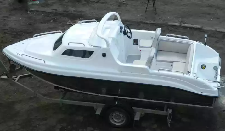 Комбинированный катер Neman-500 с каютой в Комсомольске-на-Амуре