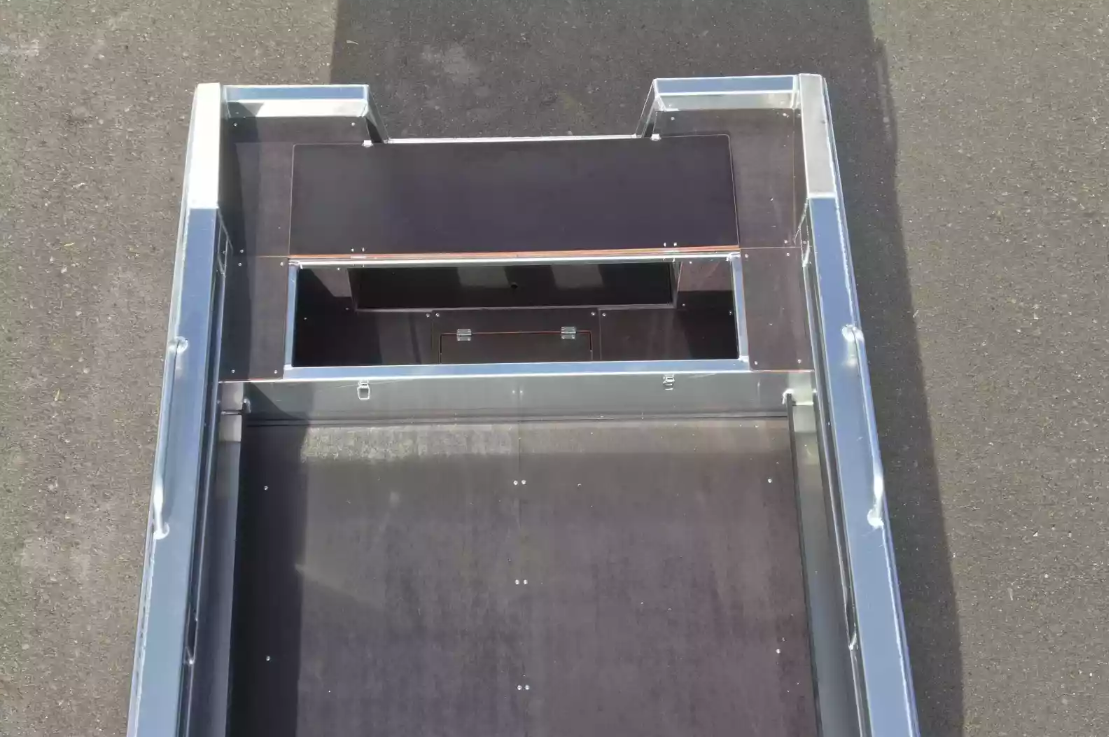 Алюминиевая лодка  Неман-480 Р в Комсомольске-на-Амуре