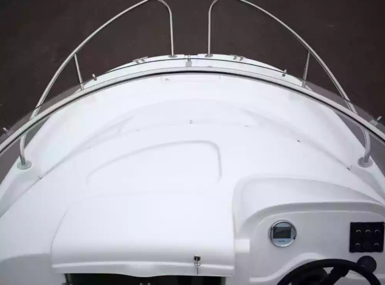 Стеклопластиковый катер Neman-530 с каютой в Комсомольске-на-Амуре