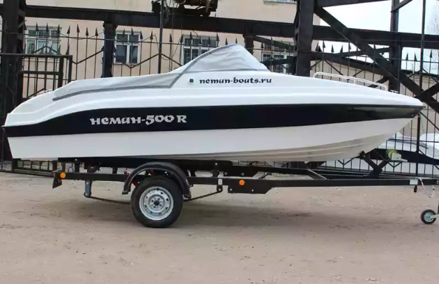 Стеклопластиковый катер Neman-500 Р в Комсомольске-на-Амуре