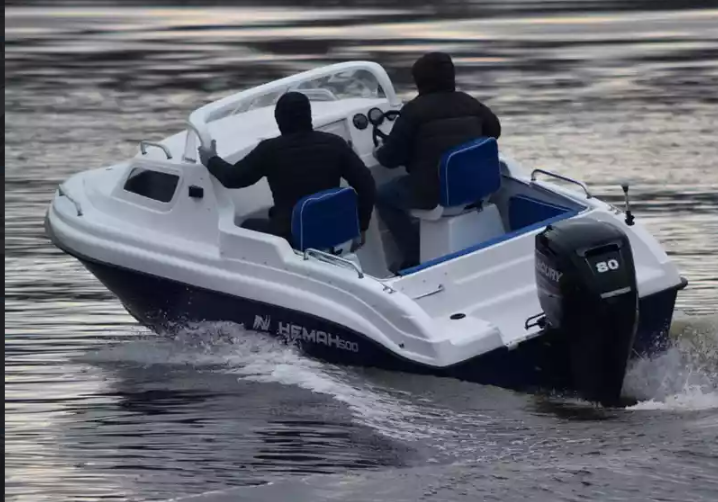 Комбинированный катер Neman-500 с каютой в Комсомольске-на-Амуре