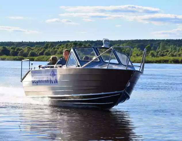 Алюминиевый катер Неман 550 в Комсомольске-на-Амуре