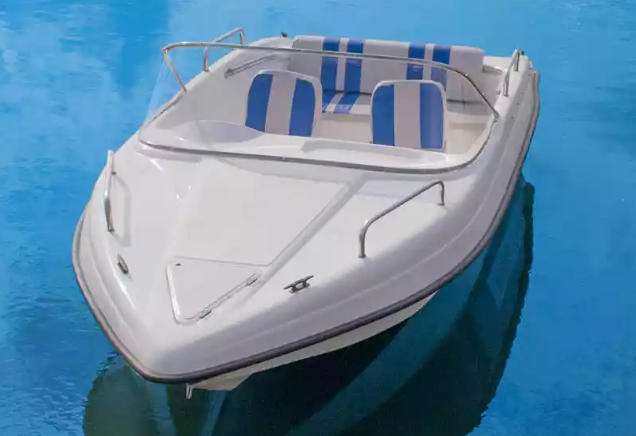 Стеклопластиковый катер Wyatboat-3 У в Комсомольске-на-Амуре