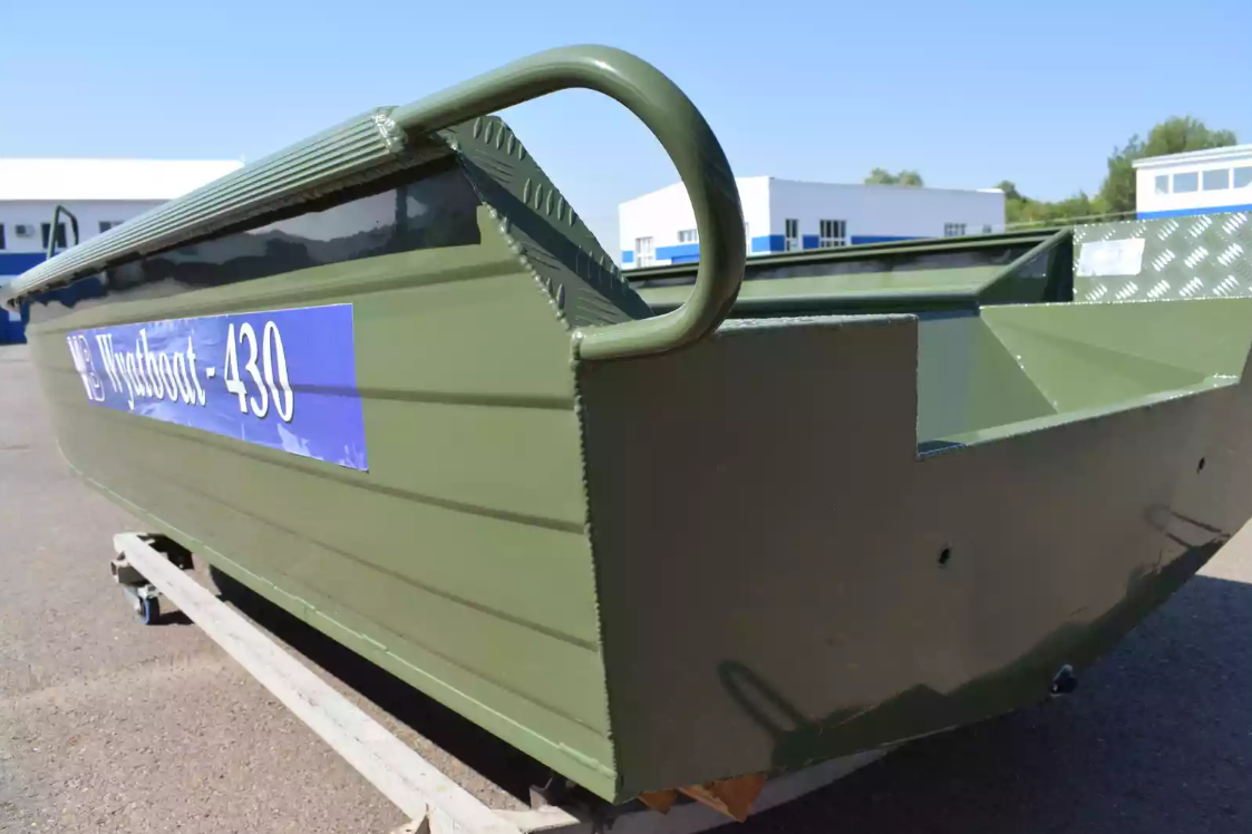 Алюминиевая лодка  Wyatboat-430 Master Fish в Комсомольске-на-Амуре