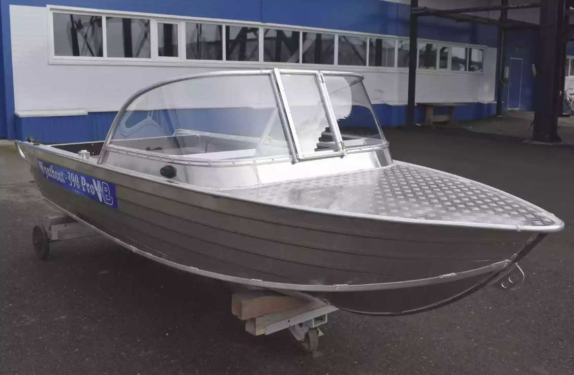 Алюминиевая лодка Wyatboat-390 Pro в Комсомольске-на-Амуре