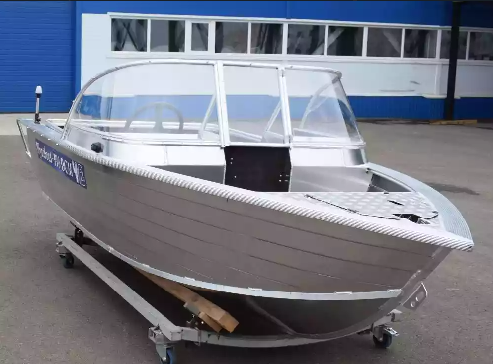 Алюминиевая лодка Wyatboat-390 DCM Увеличенный борт в Комсомольске-на-Амуре