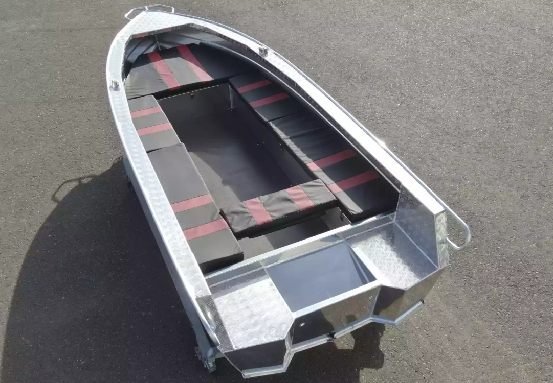 Алюминиевая лодка Wyatboat-390РМ увеличенный борт в Комсомольске-на-Амуре