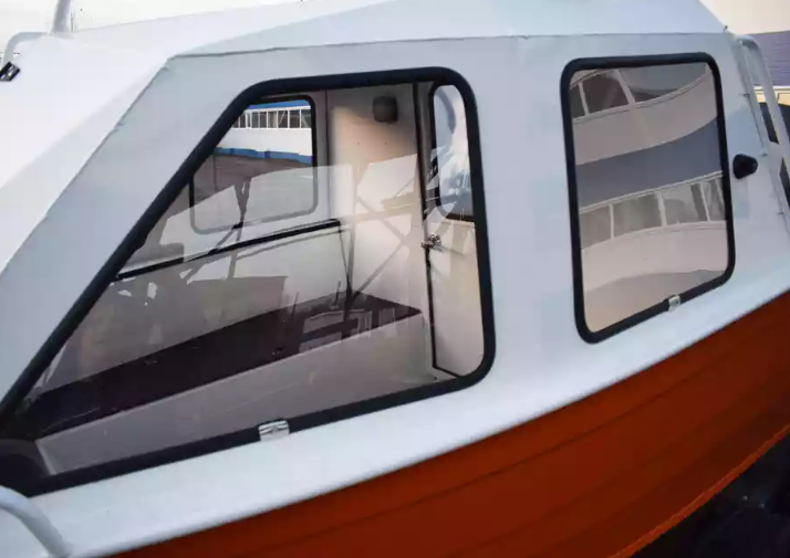 Алюминиевый катер Неман-500 (каютный) в Комсомольске-на-Амуре