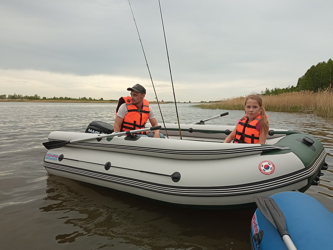 Лодка MISHIMO FAMILY LITE DF 430 в Комсомольске-на-Амуре