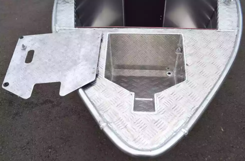 Алюминиевый катер Wyatboat-390 DCM Увеличенный борт в Комсомольске-на-Амуре