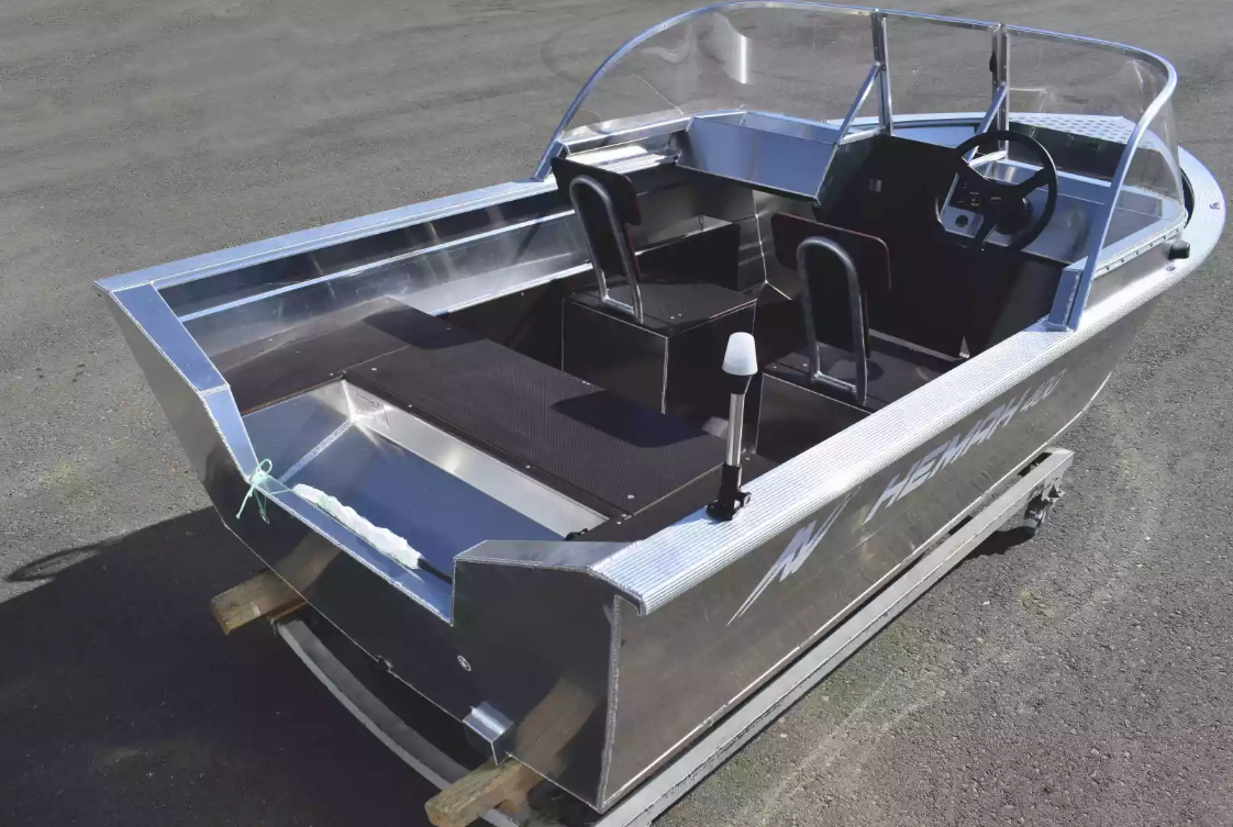 Алюминиевая лодка  Неман-400 DCM в Комсомольске-на-Амуре