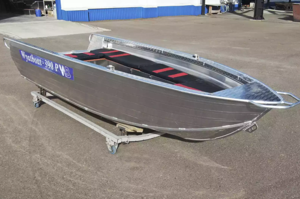 Алюминиевая лодка Wyatboat-390РМ увеличенный борт в Комсомольске-на-Амуре