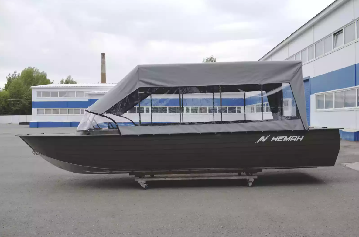 Алюминиевый катер Wyatboat-700 в Комсомольске-на-Амуре