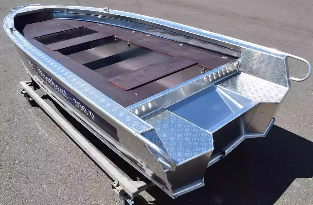 Алюминиевая лодка Wyatboat-390РМ в Комсомольске-на-Амуре