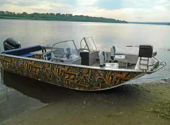 Алюминиевый катер Wyatboat-660 в Комсомольске-на-Амуре