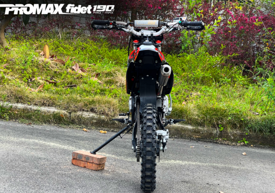 Мотоцикл (питбайк) PROMAX FIDET (ФАЙДЕТ) 190E MAX PRO LUX 19/16 в Комсомольске-на-Амуре