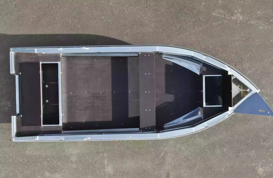 Алюминиевая лодка  Неман-480 Р в Комсомольске-на-Амуре