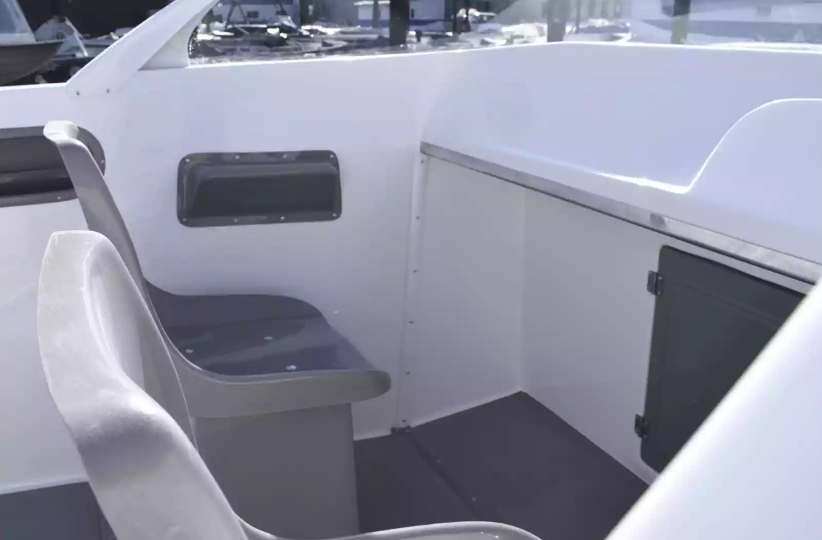 Комбинированный катер Neman-500 P в Комсомольске-на-Амуре