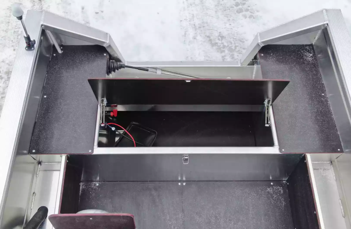 Алюминиевый катер Неман-400 С в Комсомольске-на-Амуре