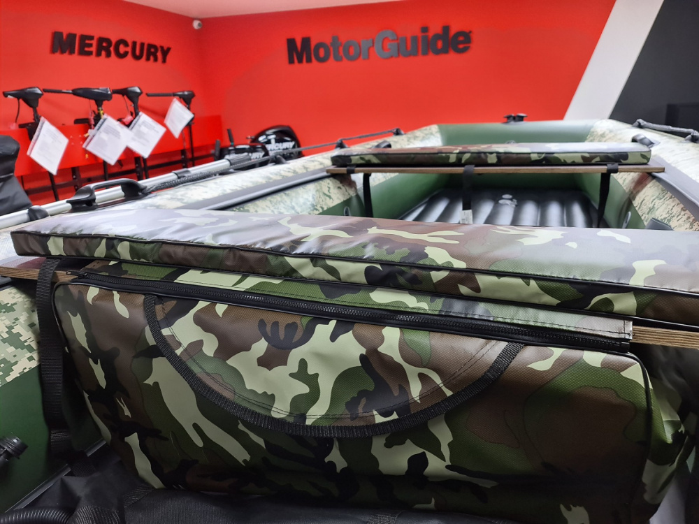 КОМПЛЕКТ МЯГКИХ НАКЛАДОК С СУМКОЙ ДЛЯ ЛОДОК 105Х20 КАМУФЛЯЖ в Комсомольске-на-Амуре