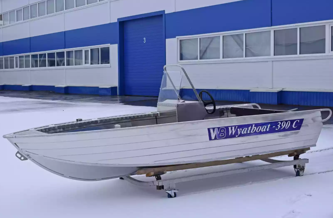 Алюминиевая лодка Wyatboat-390 C в Комсомольске-на-Амуре