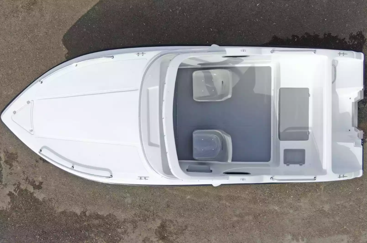 Комбинированный катер Neman-500 P в Комсомольске-на-Амуре