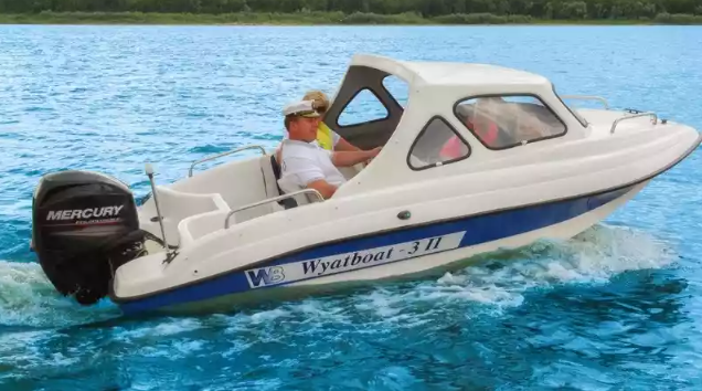 Стеклопластиковый катер Wyatboat-3 П (полурубка) в Комсомольске-на-Амуре