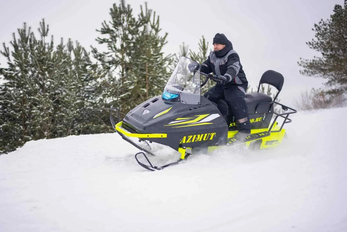 Миниснегоход Бурлак Азимут 20 л.с.  Б/У в Комсомольске-на-Амуре