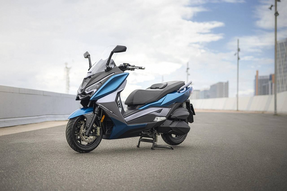 МАКСИСКУТЕР ARIIC 318 в Комсомольске-на-Амуре