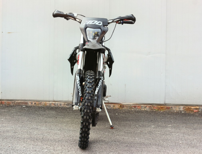 Мотоцикл JHLMOTO JHL Z3+ CB300 (175FMM) в Комсомольске-на-Амуре