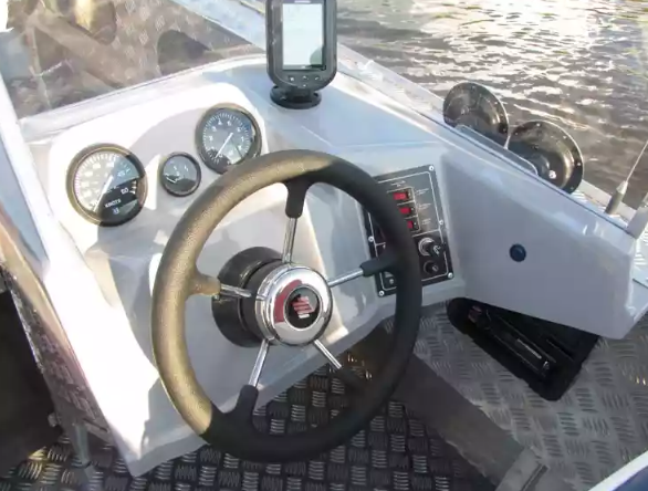 Алюминиевый катер Wyatboat-660 в Комсомольске-на-Амуре