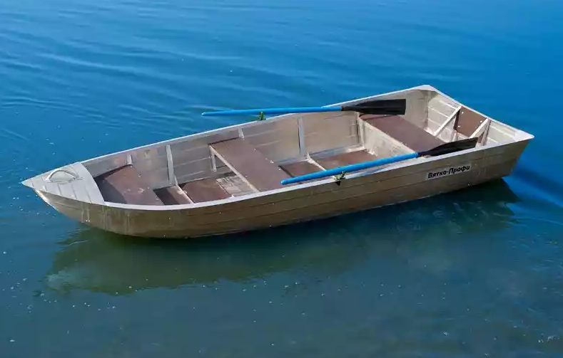 Алюминиевая лодка Вятка-Профи 32 в Комсомольске-на-Амуре