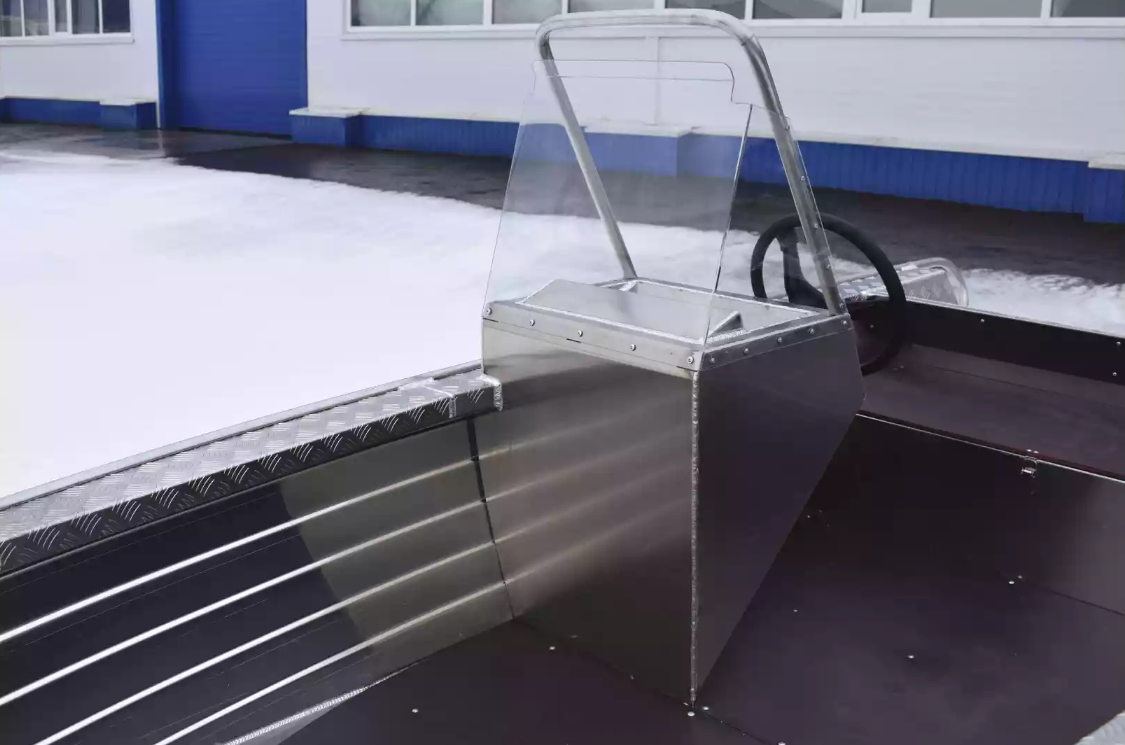 Алюминиевая лодка Wyatboat-390 C в Комсомольске-на-Амуре