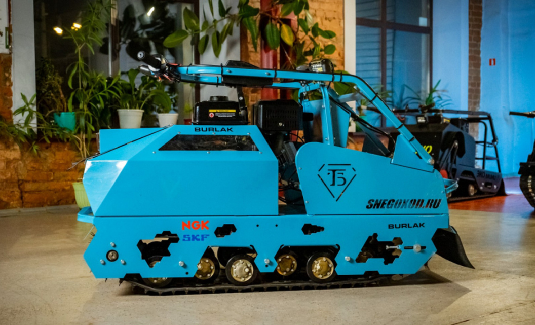 Мотобуксировщик Бурлак Таежник 15 л.с. Б/У в Комсомольске-на-Амуре