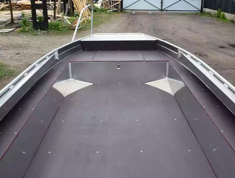 Алюминиевая лодка  Wyatboat-430 Master в Комсомольске-на-Амуре
