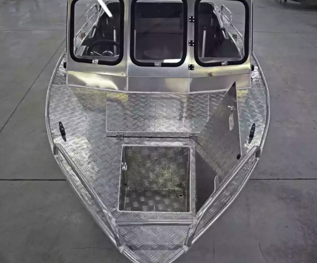 Алюминиевый катер Wyatboat-460 DCM Pro в Комсомольске-на-Амуре