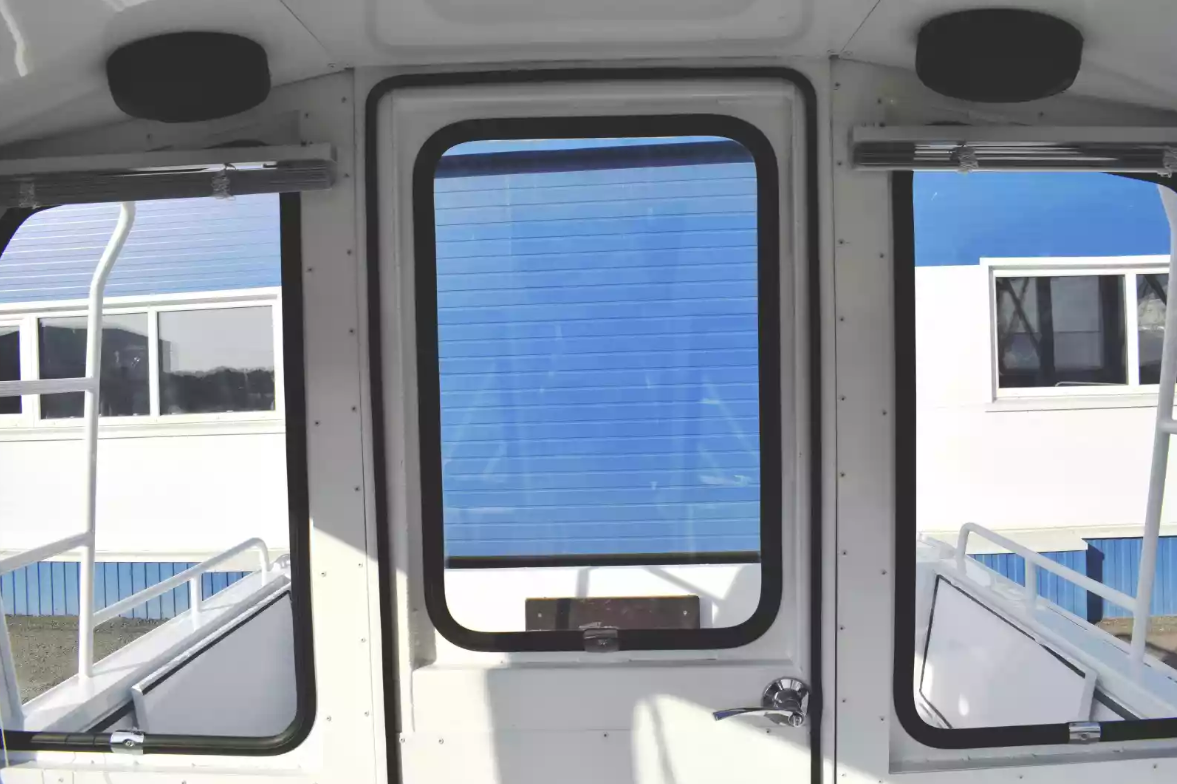 Алюминиевый катер Wyatboat-660 Cabin в Комсомольске-на-Амуре