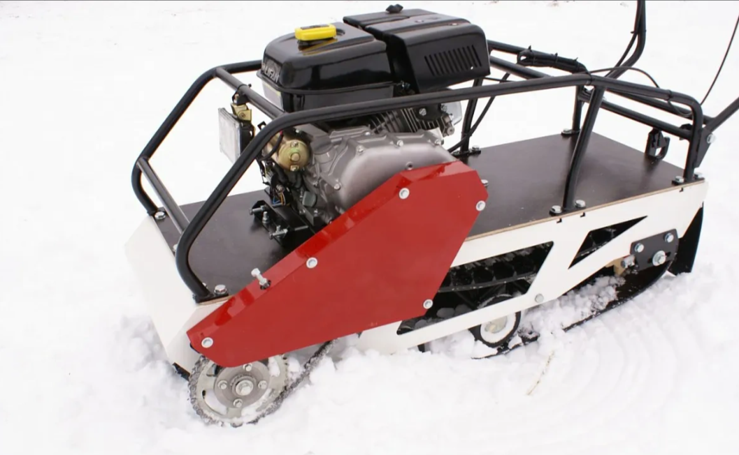 Мотобуксировщик БТС «МАЛЕК» 380/7 БЕЗ э/зап. Б/У в Комсомольске-на-Амуре