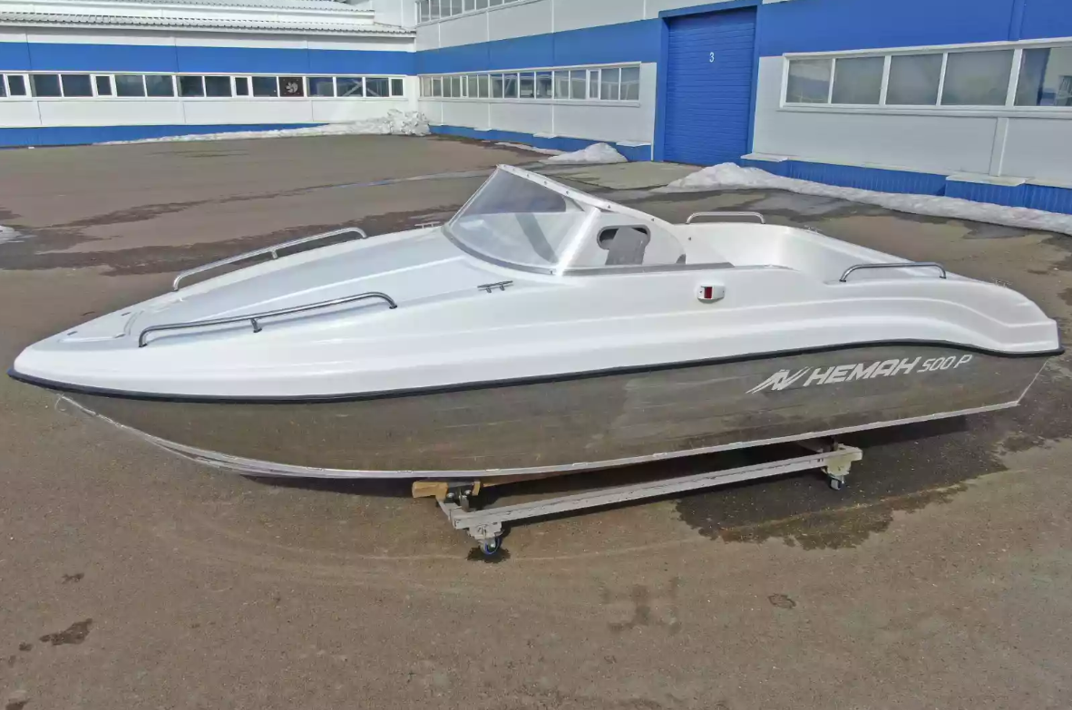 Комбинированный катер Neman-500 P в Комсомольске-на-Амуре