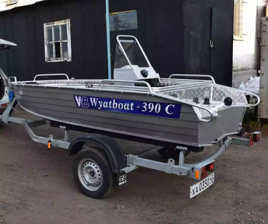 Алюминиевая лодка Wyatboat-390 C в Комсомольске-на-Амуре